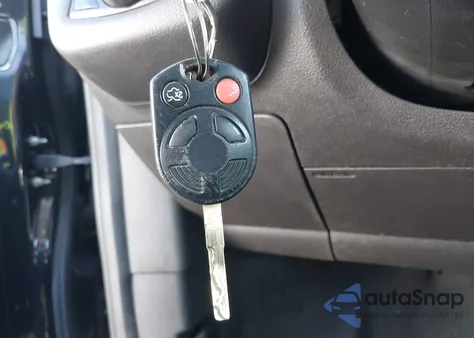 2013 Ford C-Max Hybrid Se z USA, uszkodzony, nr VIN 1FADP5AU4DL525651